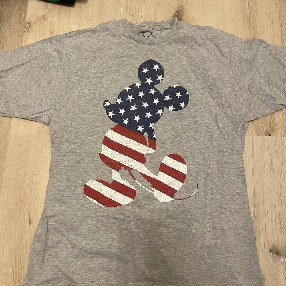 Vintage Disney Mickey Mouse American Flag T Shirt